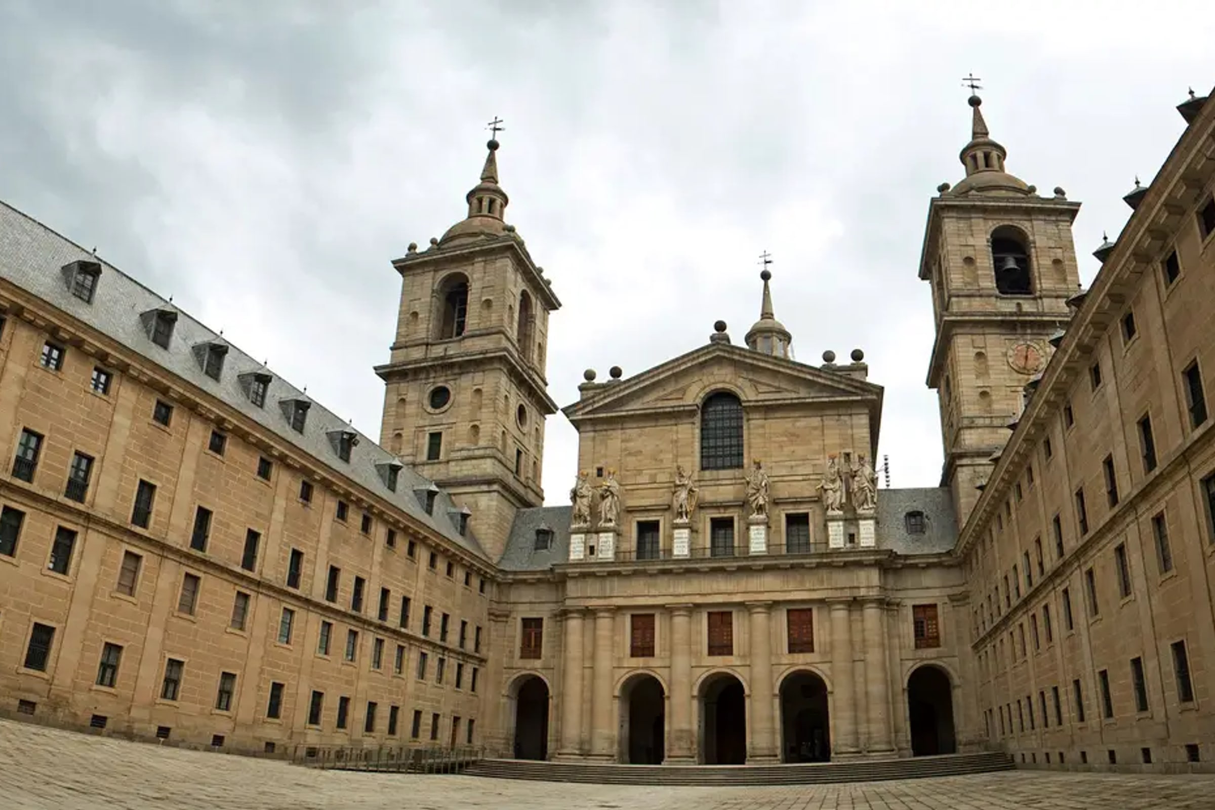 El Escorial Monastery & The Valley of the Fallen Day Tour from Madrid